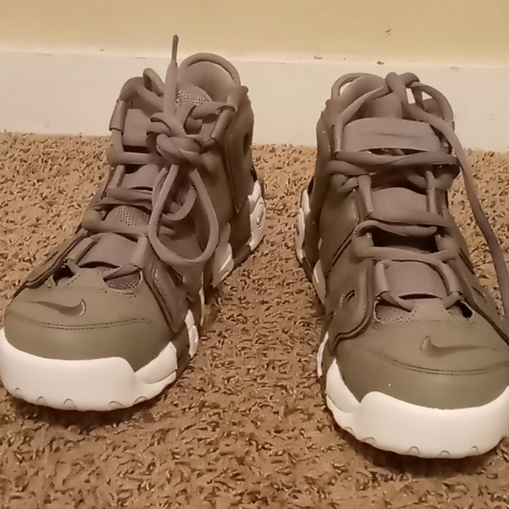 Nike uptempo